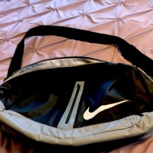 Nike athletic bag, perfect condition.